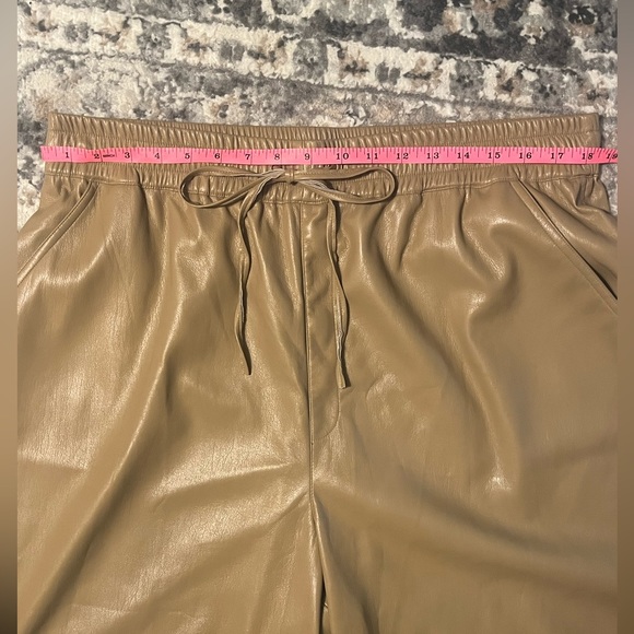 GOOD AMERICAN | Faux Leather Warm Caramel Wide Leg Pants Size 5 (2XL) - Picture 11 of 13